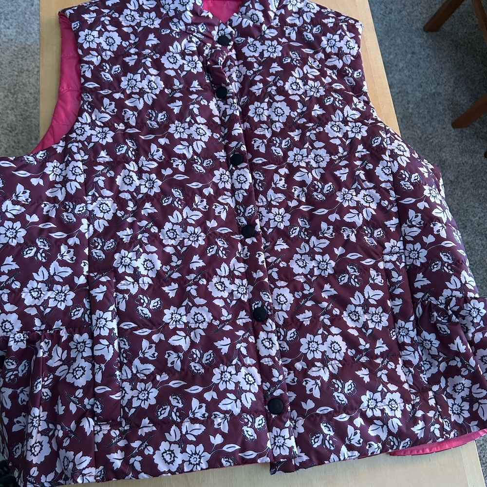 Kate Spade Reversible Burgundy Floral puffer Vest